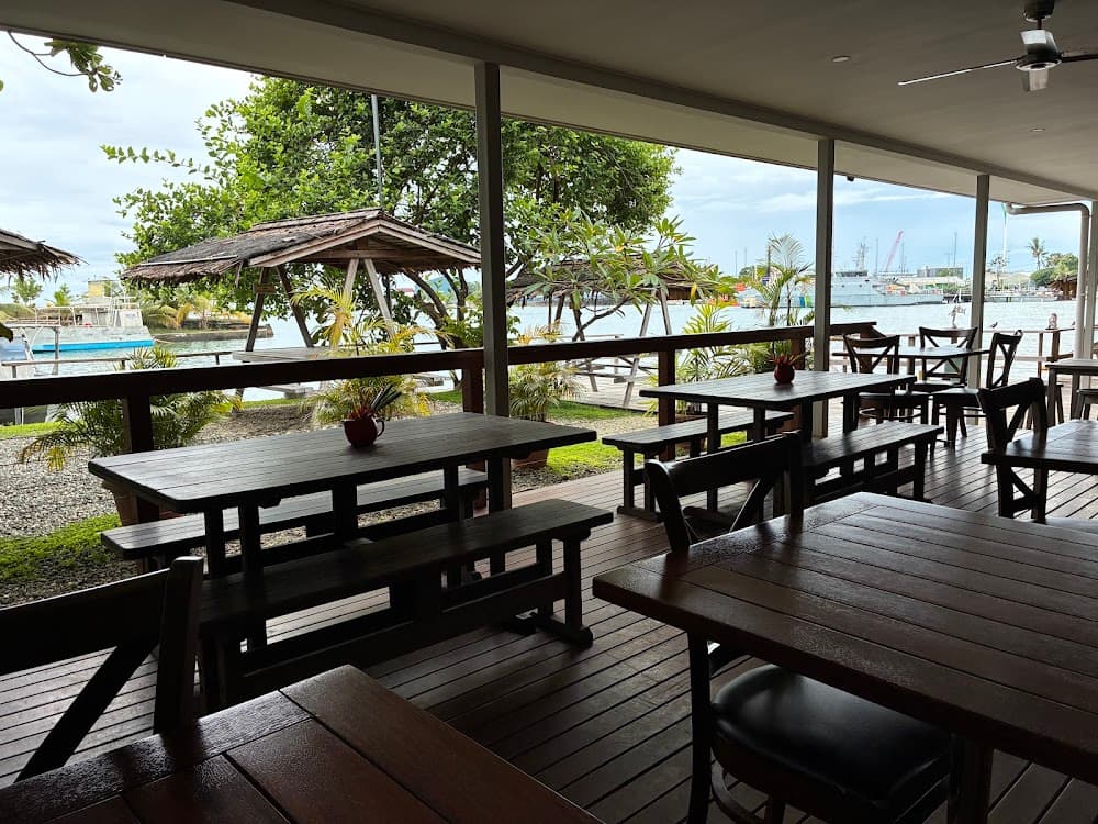 Breakwater Cafe